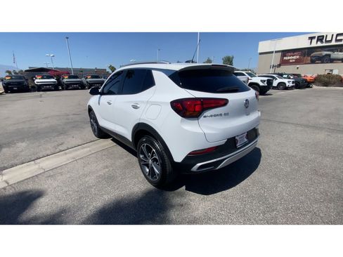 Used 2023 Buick Encore GX Select w/ Safety Package II image 6
