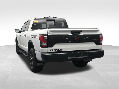 Used 2024 Nissan Titan PRO-4X w/ Off Road Protection Package AWD/4WD image 4