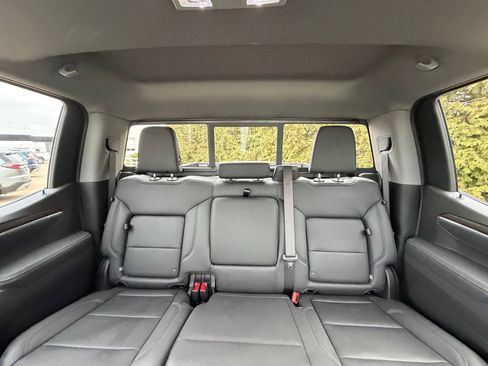 Used 2026 GMC Sierra 1500 SLT w/ SLT Premium Plus Package image 3