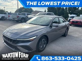 Used 2024 Hyundai Elantra SEL FWD video 1