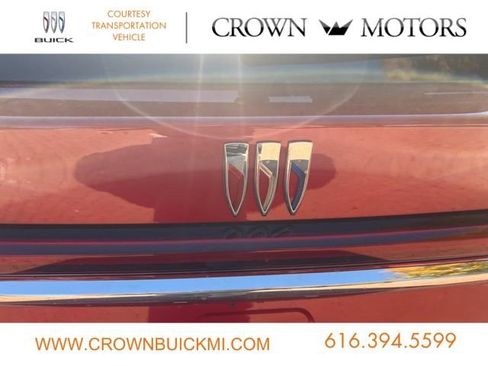 Used 2025 Buick Enclave Preferred w/ LPO, Floor Liner Package image 11