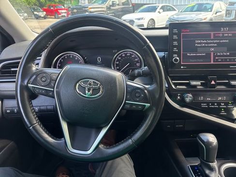 Used 2024 Toyota Camry XLE FWD image 16