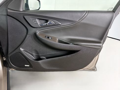 Used 2024 Chevrolet Malibu LT FWD image 32