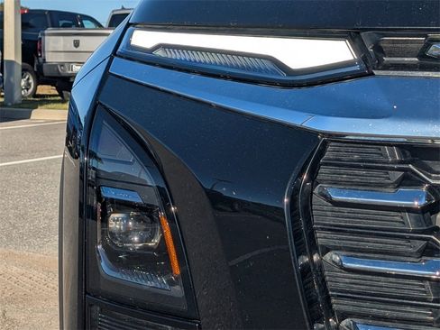 Certified 2025 Chevrolet Equinox LT image 11