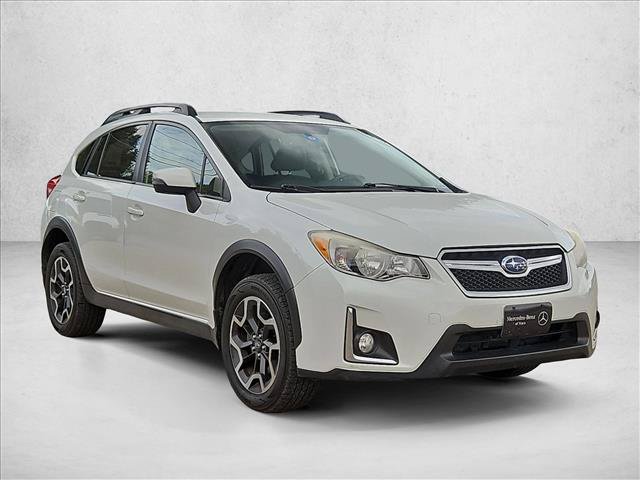 Used 2017 Subaru Crosstrek 2.0i Limited w/ Popular Package #2 AWD/4WD image 3