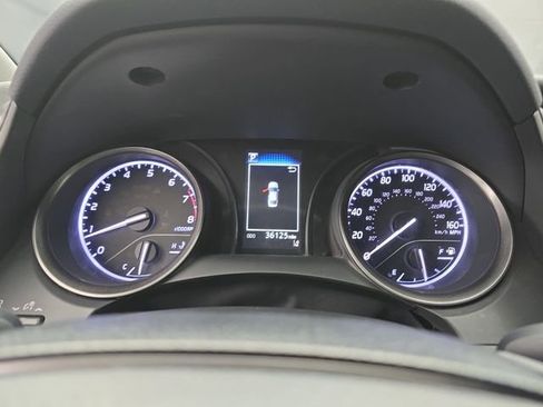 Used 2022 Toyota Camry SE image 27