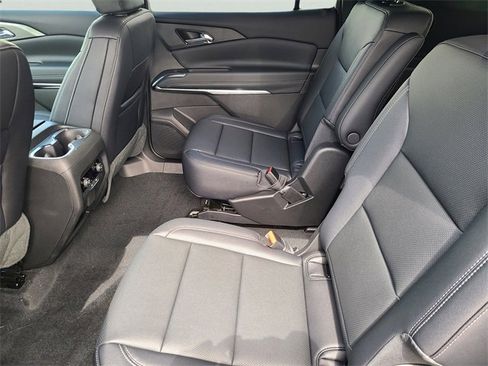 New 2026 Chevrolet Traverse LT w/ Driver Confidence Package image 15