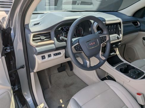 Used 2023 GMC Acadia Denali w/ Denali Technology Package AWD/4WD image 14