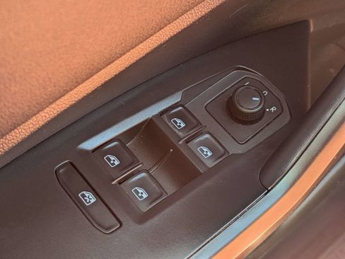 Used 2020 Volkswagen Jetta S FWD image 22