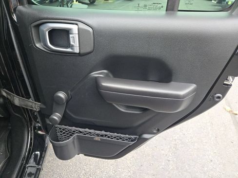 Certified 2020 Jeep Wrangler Unlimited Sport AWD/4WD image 10