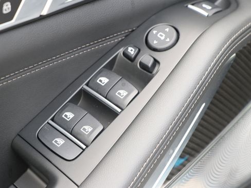 New 2026 BMW X5 M60i image 27