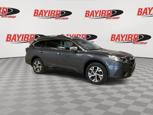 Used 2022 Subaru Outback Touring AWD/4WD image 2