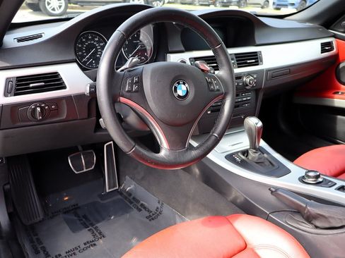 Used 2008 BMW 335i Convertible RWD image 21