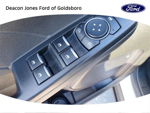 Used 2024 Ford Escape Active w/ Cold Weather Package image 18