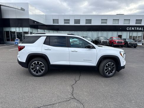 New 2026 GMC Terrain Elevation w/ Elevation Premium Package image 8