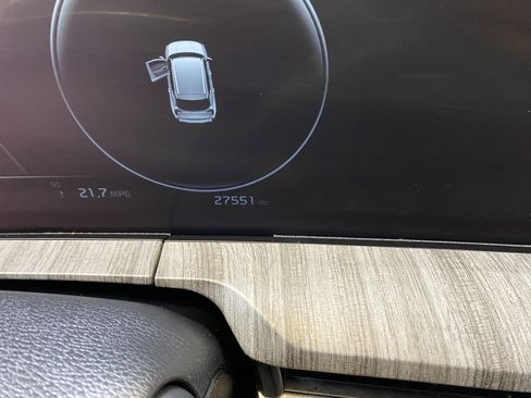 Used 2024 Kia Telluride SX w/ Towing Package image 39