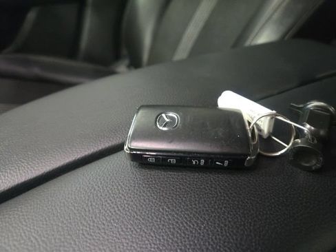 Used 2025 MAZDA CX-50 AWD 2.5 S w/ Premium Package image 31