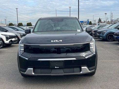New 2026 Kia EV9 Light RWD image 6