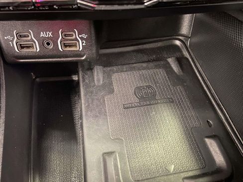 Used 2022 Dodge Durango R/T RWD image 27