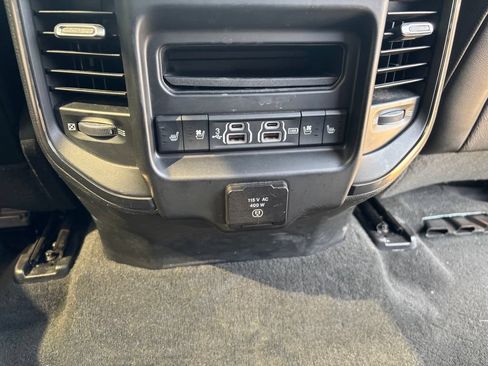 Used 2020 RAM 1500 Limited AWD/4WD image 19