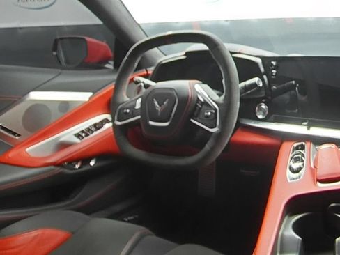 Used 2023 Chevrolet Corvette Stingray Premium Conv w/ Z51 Performance Package RWD image 16