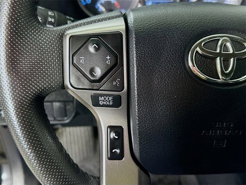 Used 2022 Toyota Tacoma SR5 image 22