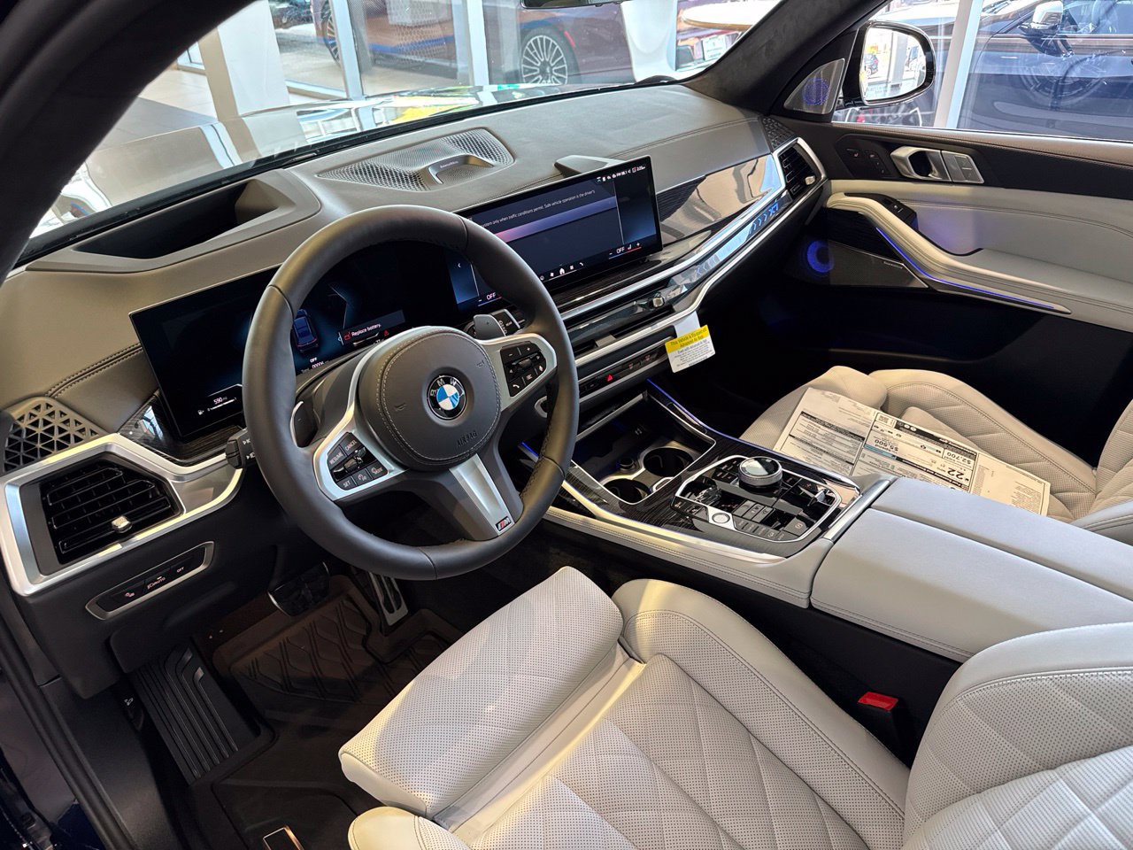 New 2027 BMW X7 xDrive40i w/ Executive Package AWD/4WD image 18
