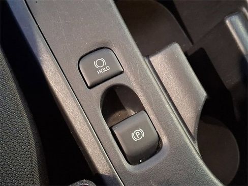 Certified 2024 Toyota Corolla LE image 25