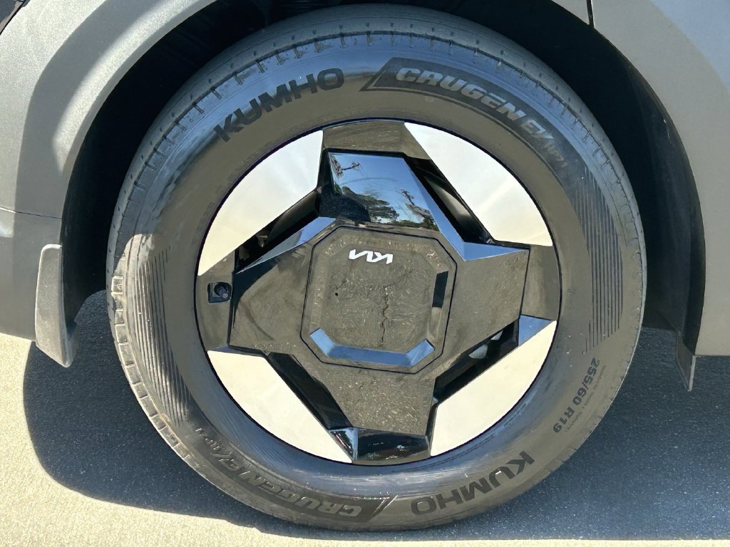 Used 2024 Kia EV9 Wind AWD/4WD image 7