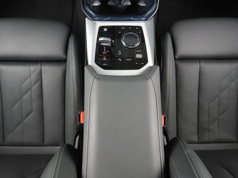 Used 2025 BMW X3 M50 image 27