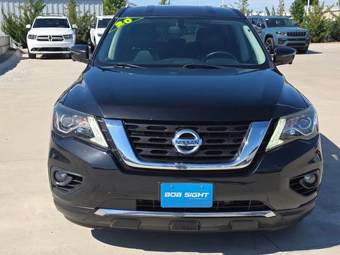 Used 2020 Nissan Pathfinder SL AWD/4WD image 8