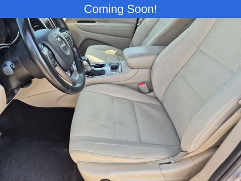 Used 2019 Jeep Grand Cherokee Laredo AWD/4WD image 16