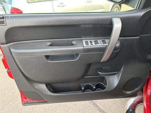 Used 2012 GMC Sierra 2500 SLE w/ SLE Preferred Package image 11