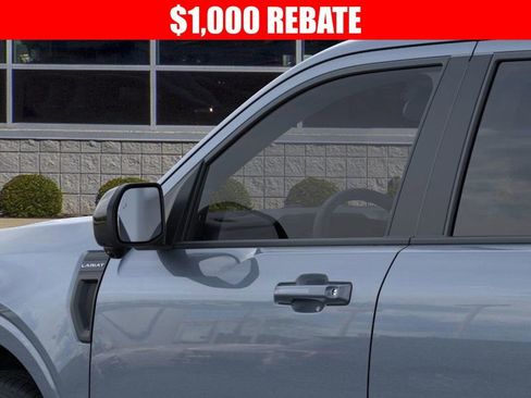 New 2025 Ford Maverick Lariat image 21