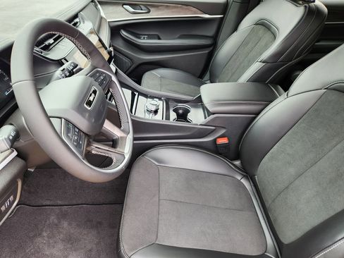 New 2026 Jeep Grand Cherokee L 4WD image 22