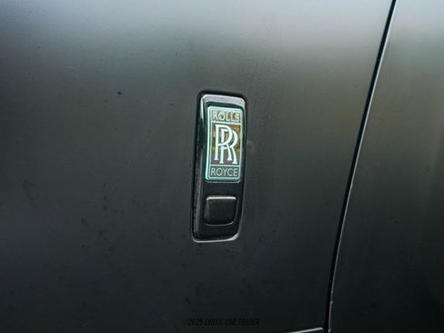 Used 2017 Rolls-Royce Wraith image 59