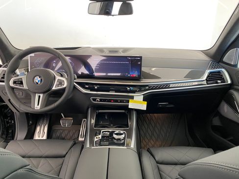 New 2026 BMW X5 M60i w/ Executive Package image 16