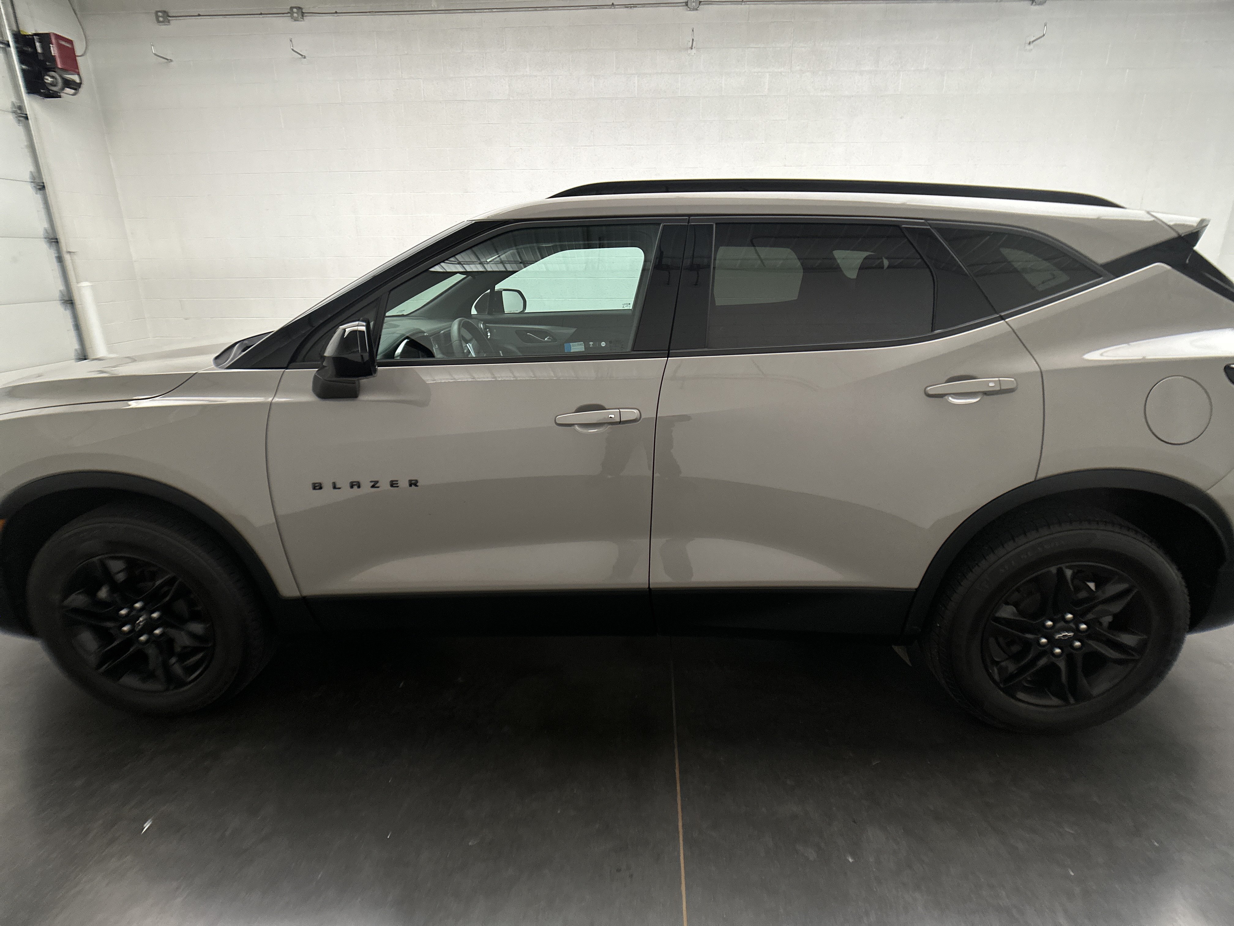 Used 2021 Chevrolet Blazer LT w/ Midnight/Sport Edition AWD/4WD image 5