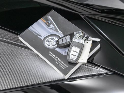 Used 2015 Lamborghini Aventador LP 700-4 AWD/4WD image 81