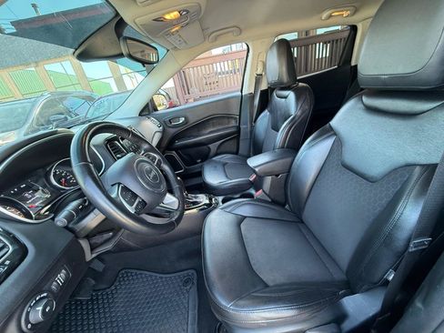 Used 2020 Jeep Compass Latitude FWD image 14