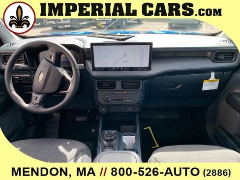 New 2025 Ford Maverick XLT w/ XLT Luxury Package image 16