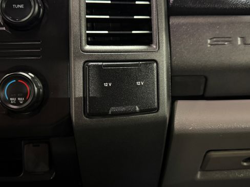 Used 2018 Ford F450 XL w/ Power Equipment Group image 21