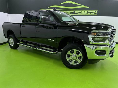 Used 2026 RAM 2500 Big Horn AWD/4WD image 1