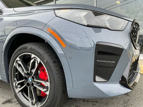 Certified 2025 BMW X2 xDrive28i w/ Technology Package image 24