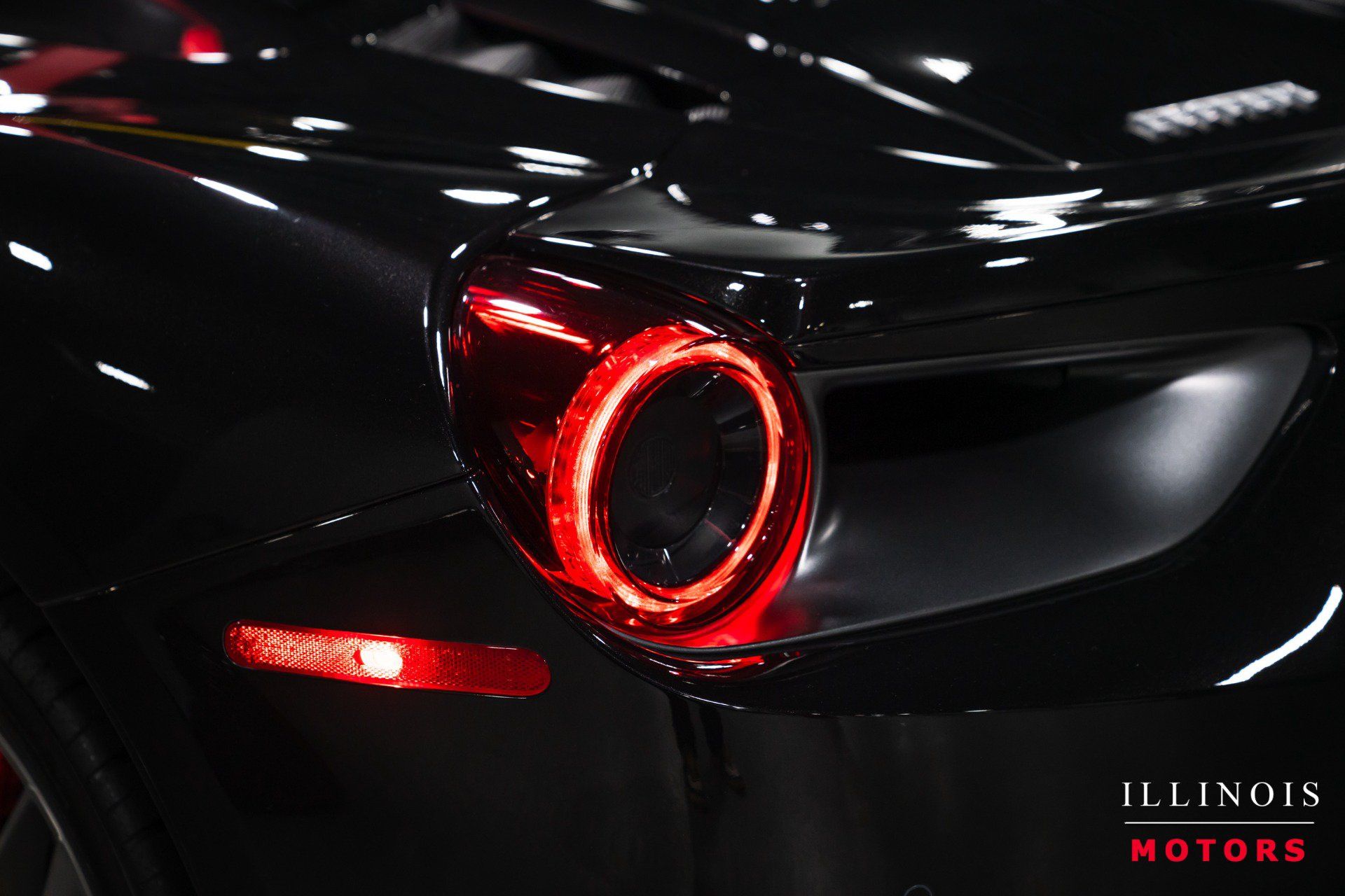 Used 2019 Ferrari 488 Spider RWD image 16