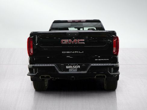 Used 2022 GMC Sierra 1500 Denali w/ Denali Premium Package AWD/4WD image 4