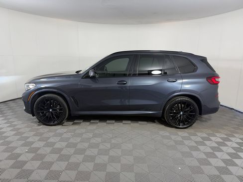 Used 2022 BMW X5 sDrive40i w/ M Sport Package image 2