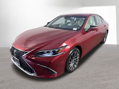 Certified 2025 Lexus ES 300h Ultra Luxury image 27