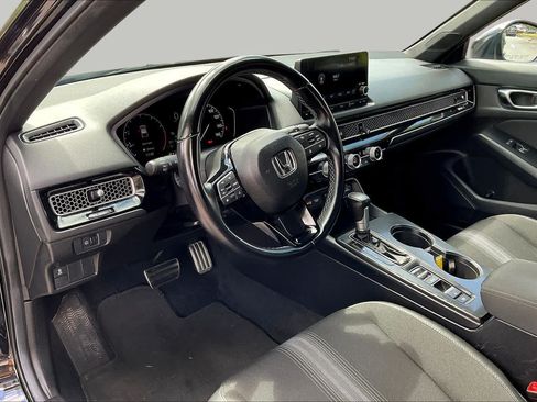 Used 2025 Honda Civic Sport image 17