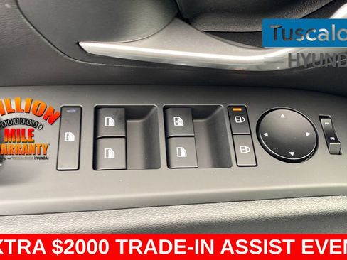 New 2026 Hyundai Tucson Blue SE image 13